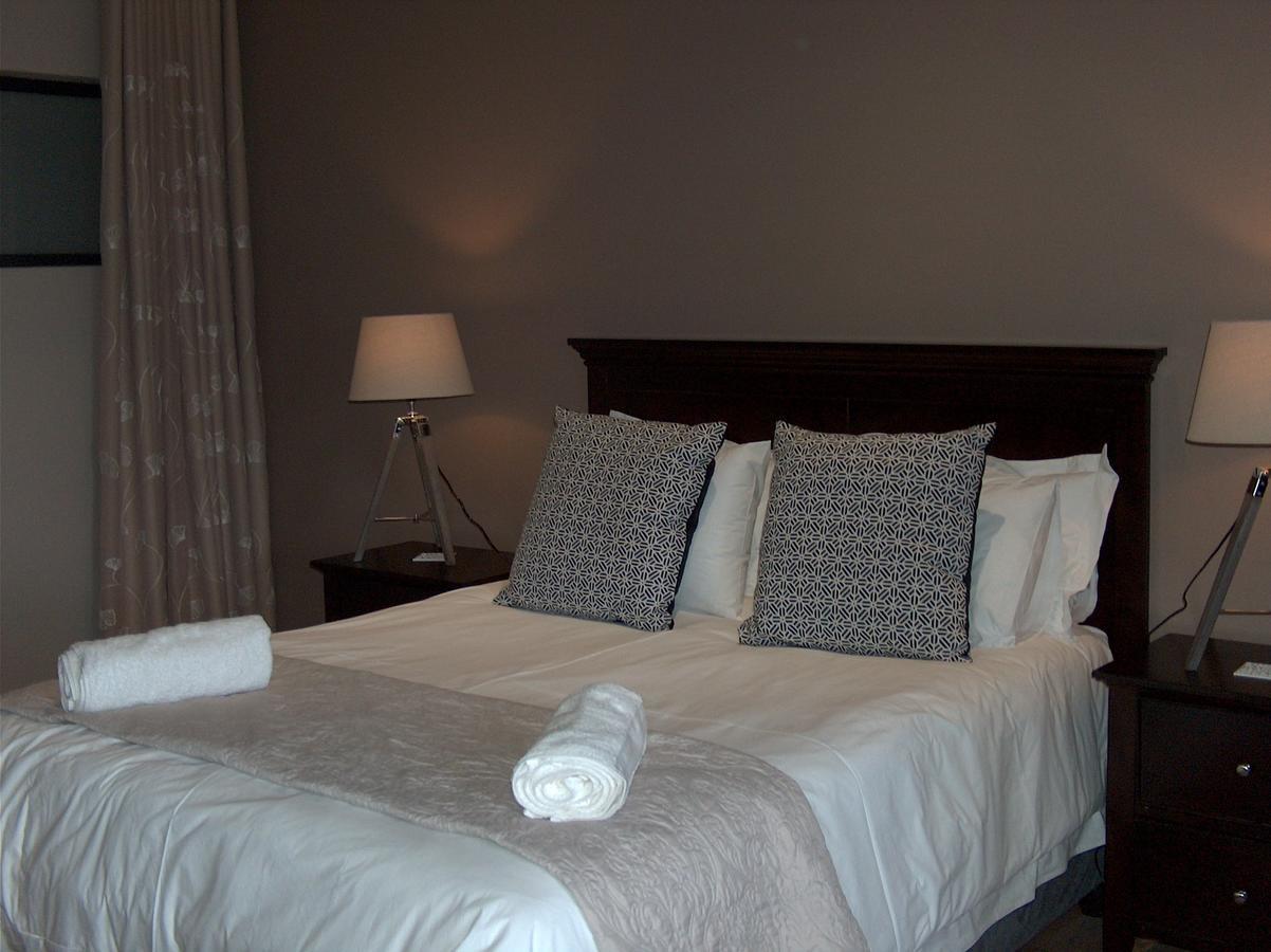 The Courtyard Guest House 克拉伦斯 外观 照片