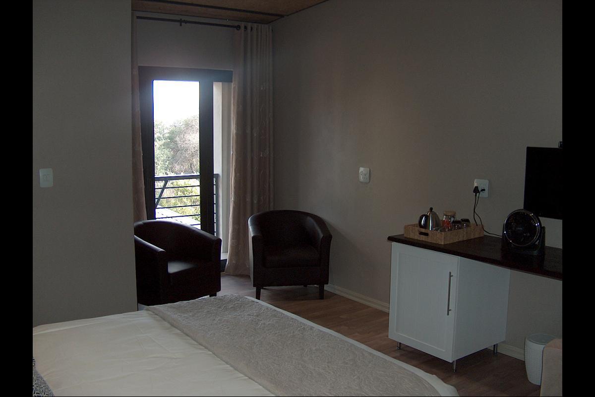 The Courtyard Guest House 克拉伦斯 外观 照片