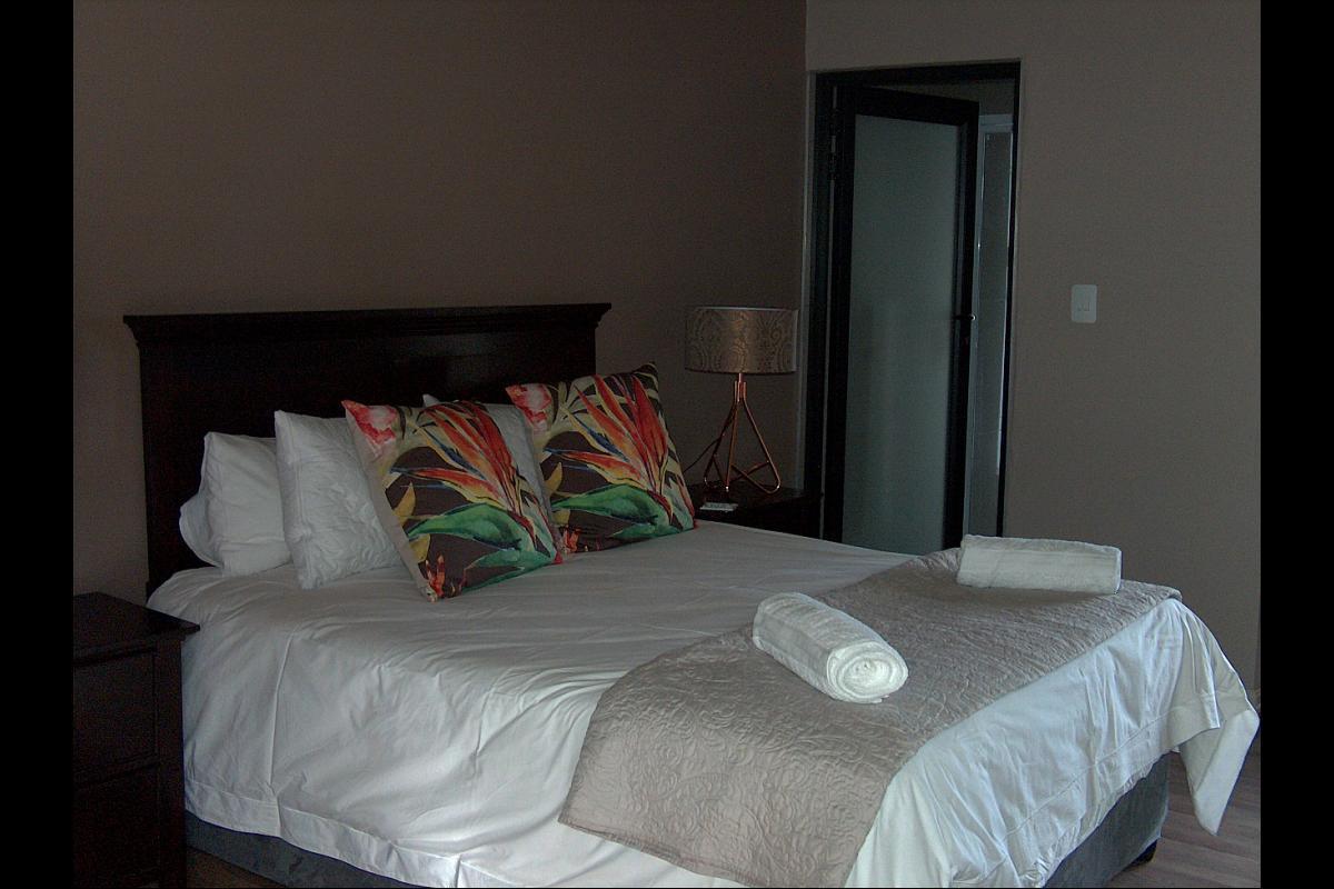 The Courtyard Guest House 克拉伦斯 外观 照片